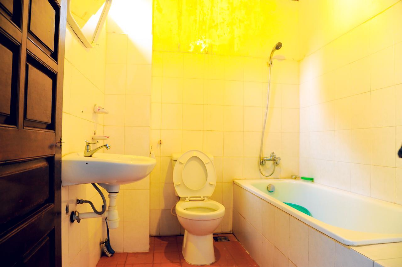 Queen Homestay Хюе Екстер'єр фото