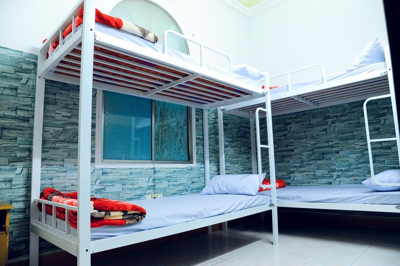 Queen Homestay Хюе Екстер'єр фото