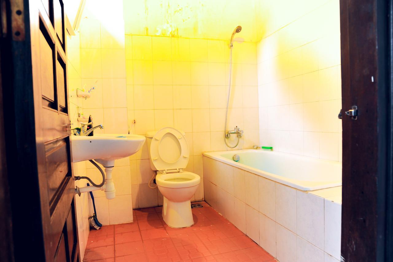 Queen Homestay Хюе Екстер'єр фото